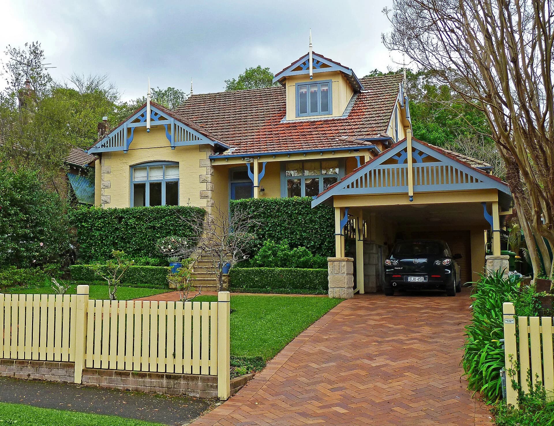 Established residential property in Gordon on Sydney’s Upper North Shore