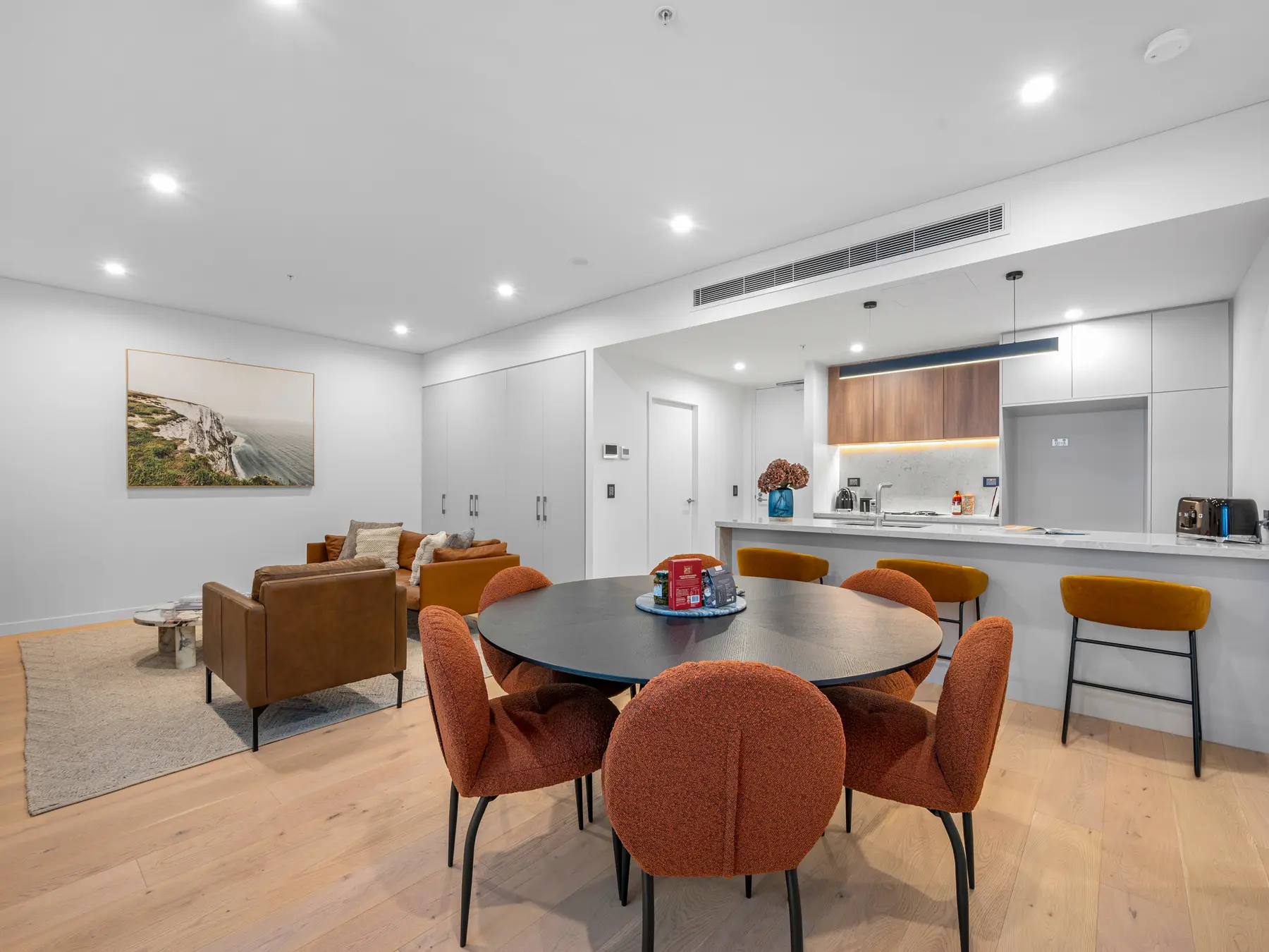 The Rothschild apartment living and dining area – official project imagery